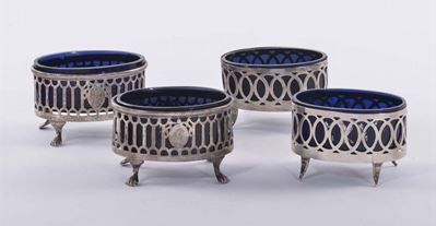 Due Coppie di Salierine in Argento con Coppette in Vetro Blu