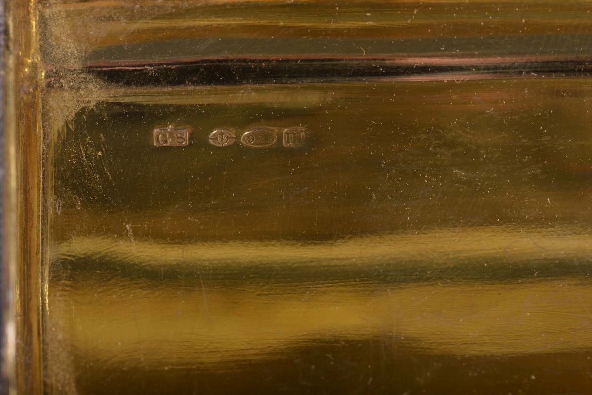 Due Scatolette Diverse in Argento, Smalti e Pietre Dure