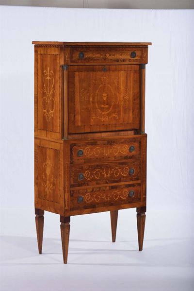 Secretaire in Stile in Legno Intarsiato