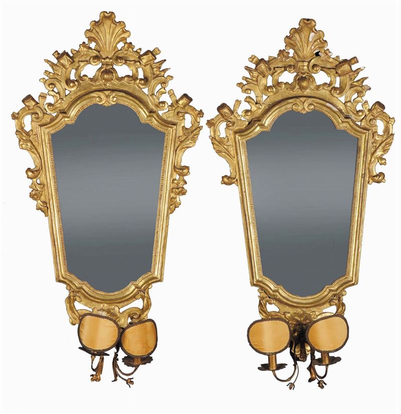 Coppia di specchierine in legno intagliato e dorato, XVIII secolo  - Asta Antiquariato e Dipinti Antichi - Cambi Casa d'Aste