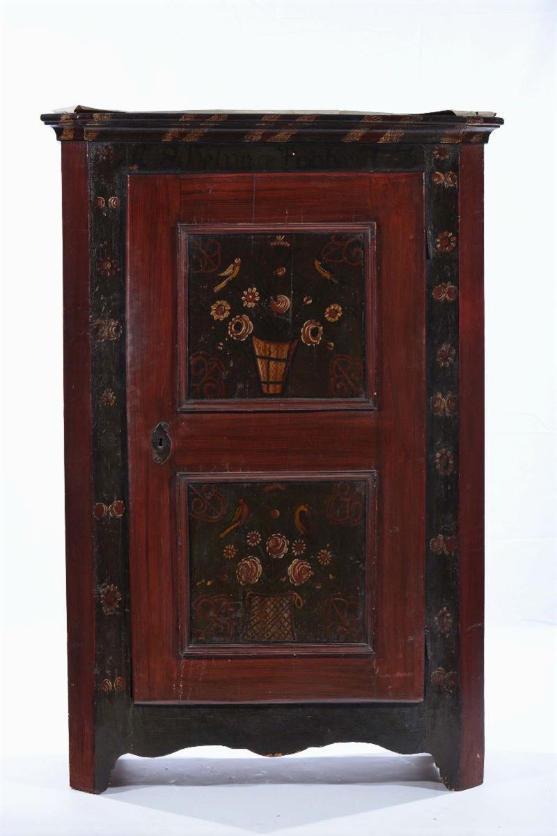 Armadietto tiroles ad un'anta in legno laccato, XIX-XX secolo  - Asta Antiquariato e Dipinti Antichi - Cambi Casa d'Aste