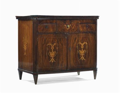 Credenza in Legno Lastronato ed Intarsiato