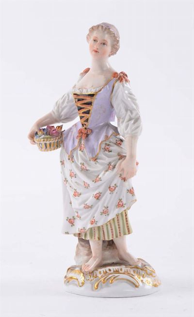 Statuina in Porcellana Raffigurante Contadina, Meissen XIX Secolo