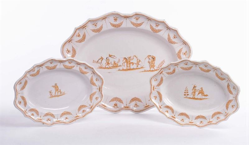 Tre piatti ovali in porcellana, Francia XVIII secolo  - Auction Antiques and Old Masters - Cambi Casa d'Aste
