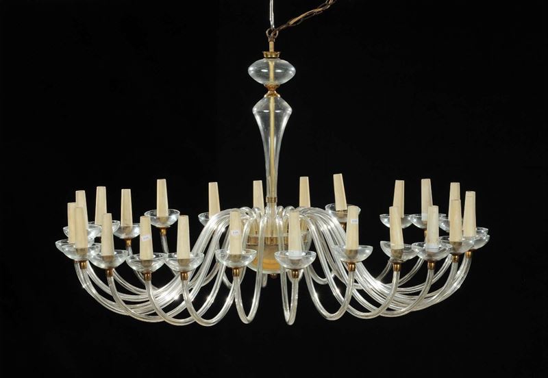 Lampadario a ventiquattro luci in cristallo incolore e metallo dorato  - Asta Asta OnLine 10-2012 - Cambi Casa d'Aste