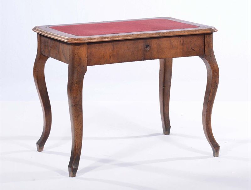 Tavolino da gioco con gambe arcuate, XIX secolo  - Asta Antiquariato e Dipinti Antichi - Cambi Casa d'Aste