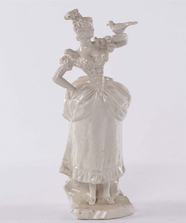 Figura in ceramica bianca raffigurante dama con uccellino, Veneto fine XVIII secolo