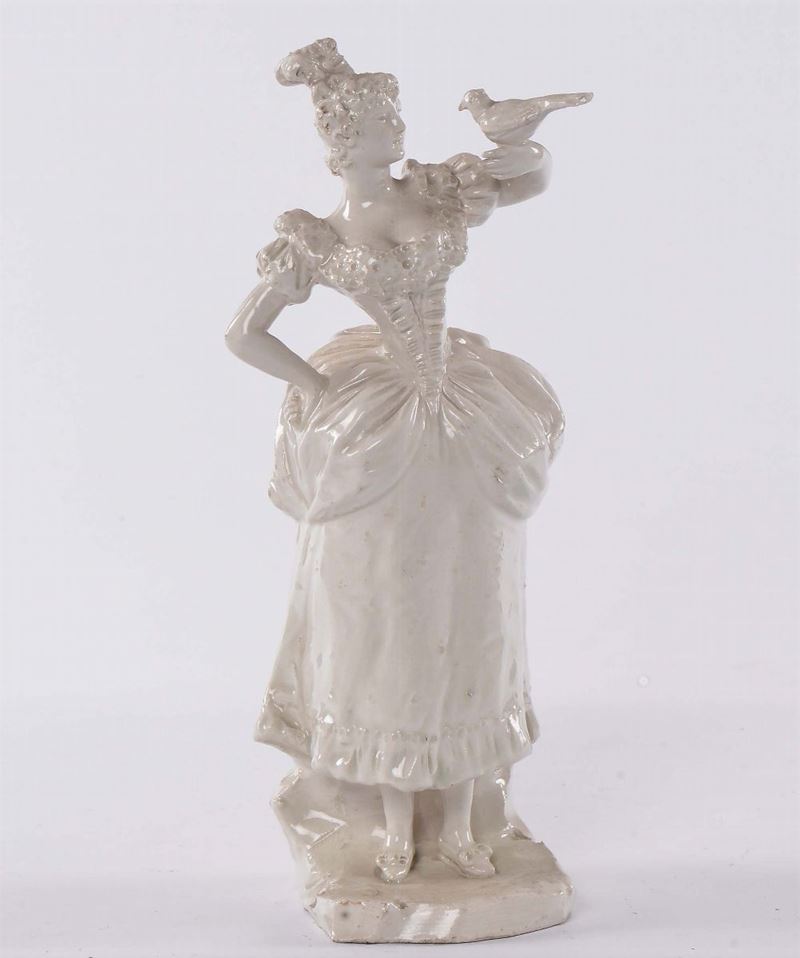 Figura in ceramica bianca raffigurante dama con uccellino, Veneto fine XVIII secolo  - Asta Antiquariato e Dipinti Antichi - Cambi Casa d'Aste