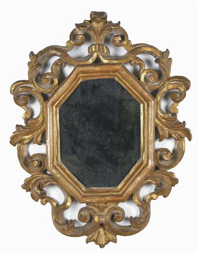 Coppia di Specchierine Luigi XV in Legno Intagliato e Dorato, XVIII Secolo
