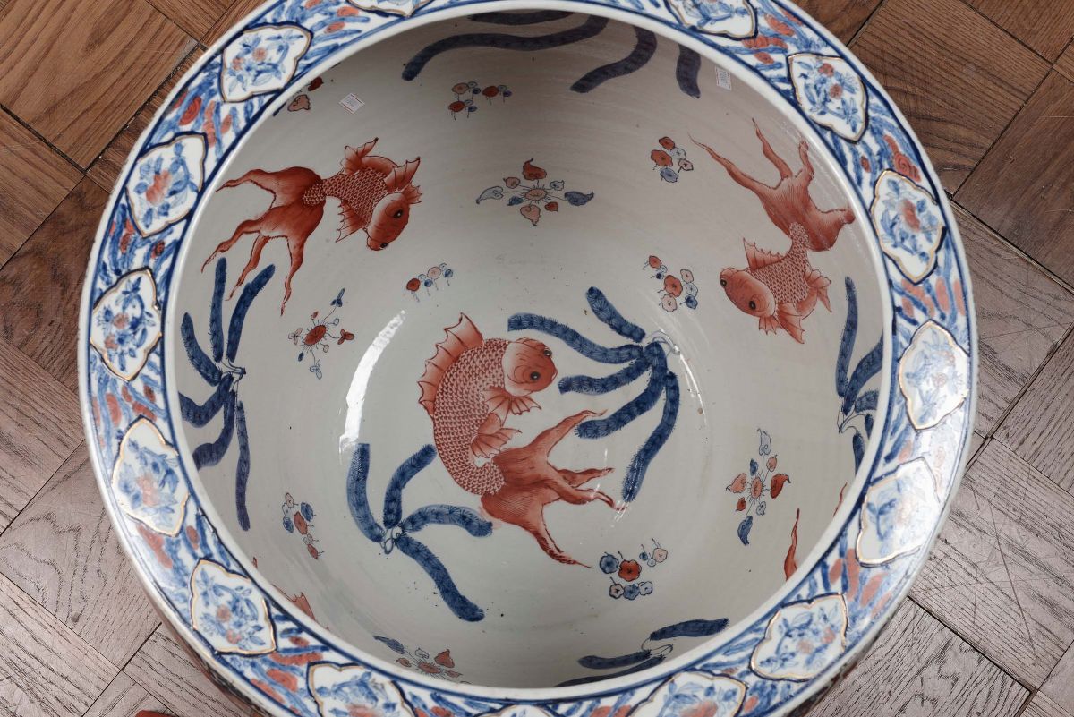 Cachepot in Porcellana Policroma, Cina XX Secolo