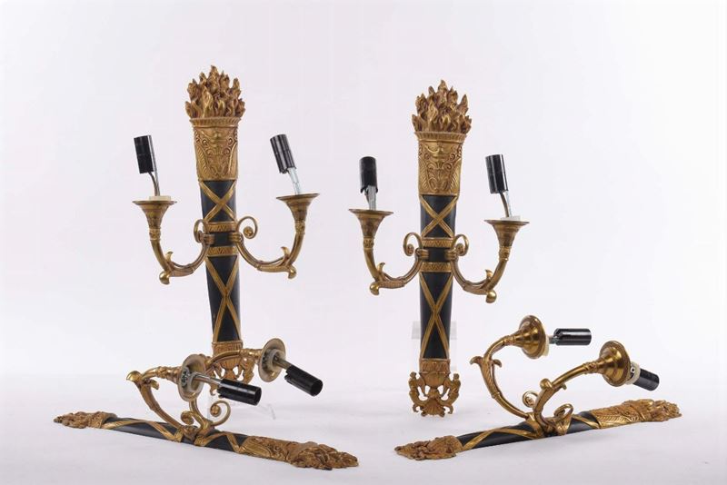 Quattro appliques a due luci in stile Impero in bronzo dorato e brunito  - Auction Antiques and Old Masters - Cambi Casa d'Aste