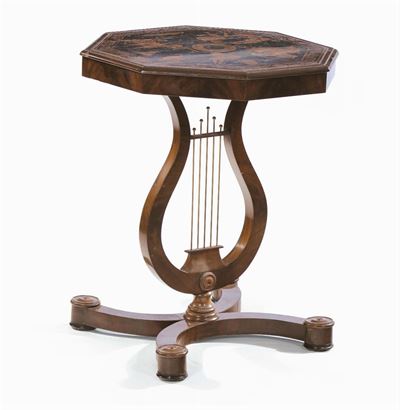 Tavolino Ottagonale con Fusto a Lira, XIX Secolo