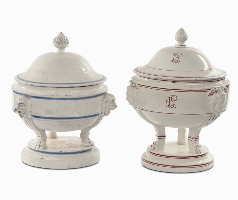 Due zuppiere diverse in terraglia, Napoli XIX secolo  - Auction Antiques and Old Masters - Cambi Casa d'Aste