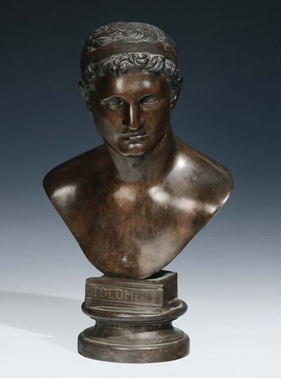Busto Raffigurante Tolomeo in Bronzo Brunito