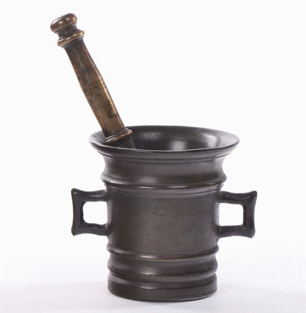 Mortaio con pestello