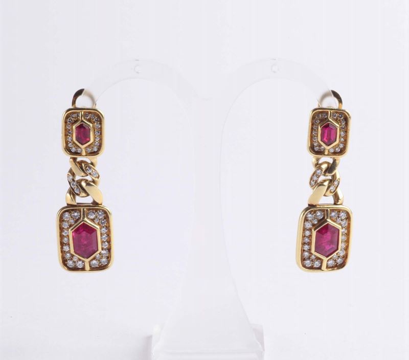Bulgari, orecchini con rubini e diamanti. Anni '70-'80  - Auction Silvers, Ancient and Contemporary Jewels - Cambi Casa d'Aste