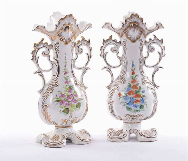 Coppia di vasi in porcellana Vecchia Parigi