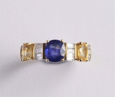 Anello con Zaffiri e Diamanti