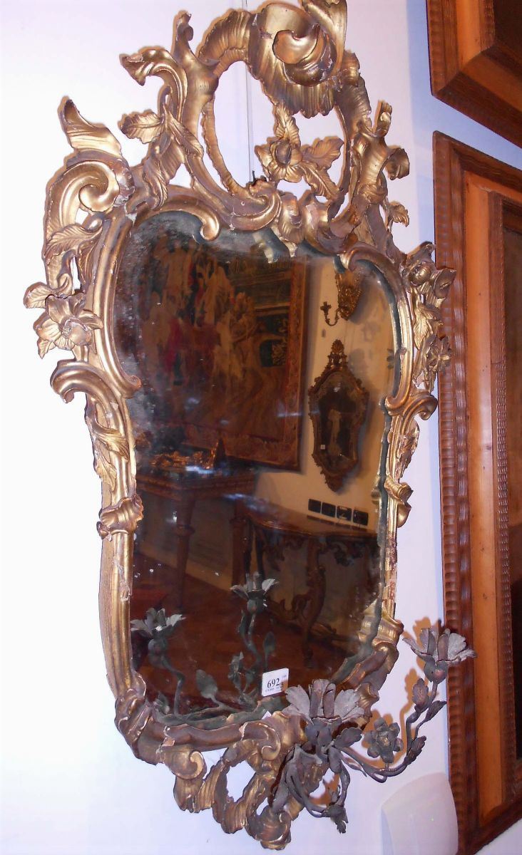 Coppia specchiere Luigi XV in legno intagliato e dorato, XVIII secolo  - Auction Antiques and Old Masters - Cambi Casa d'Aste