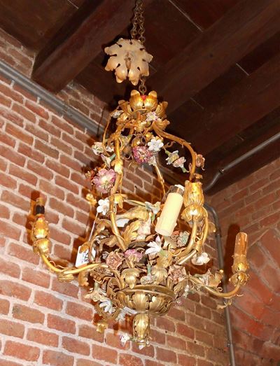 Lampadarietto in Bronzo e Porcellana a Quattro Luci