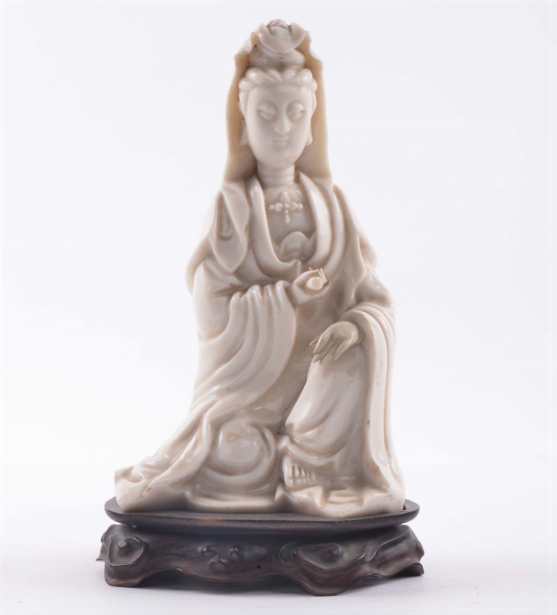 Blanc De Chine Raffigurante Guanjin, Cina XIX Secolo