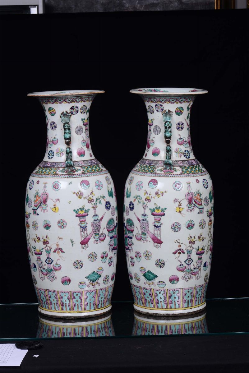 Coppia di Vasi in Porcellana Famiglia Rosa, Cina, Dinastia Qing, XIX Secolo