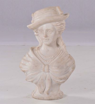 Busto di Giovane con Cappello in Marmo Bianco