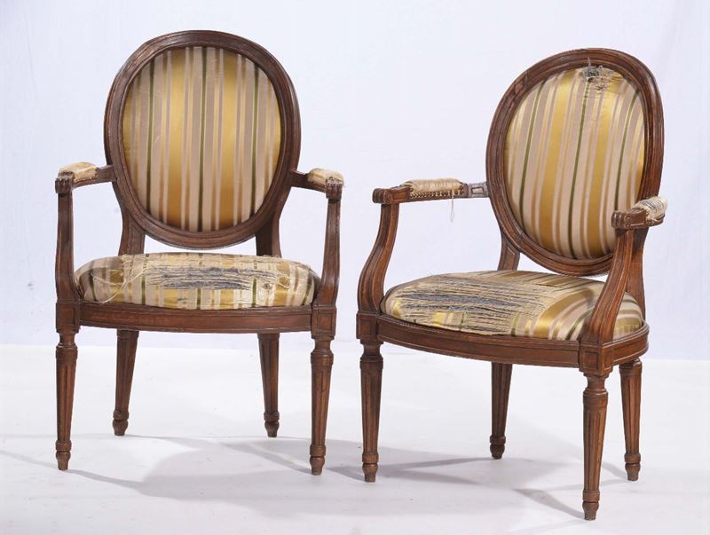 Coppia di poltrone Luigi XVI ovaline  - Auction Antiques and Old Masters - Cambi Casa d'Aste