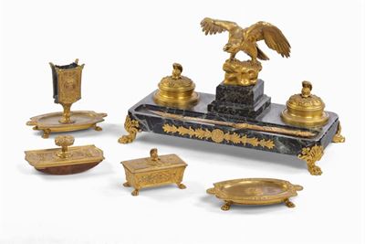 Insieme da Scrivania Napoleone III in Bronzo Dorato e Marmo, XIX Secolo
