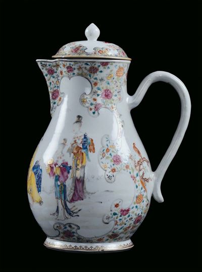 Caffettiera in Porcellana, Cina, Dinastia Qing, Periodo Qianlong (1736-1795)