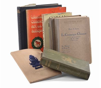 Lotto di Sette Libri Sull'arte Cinese