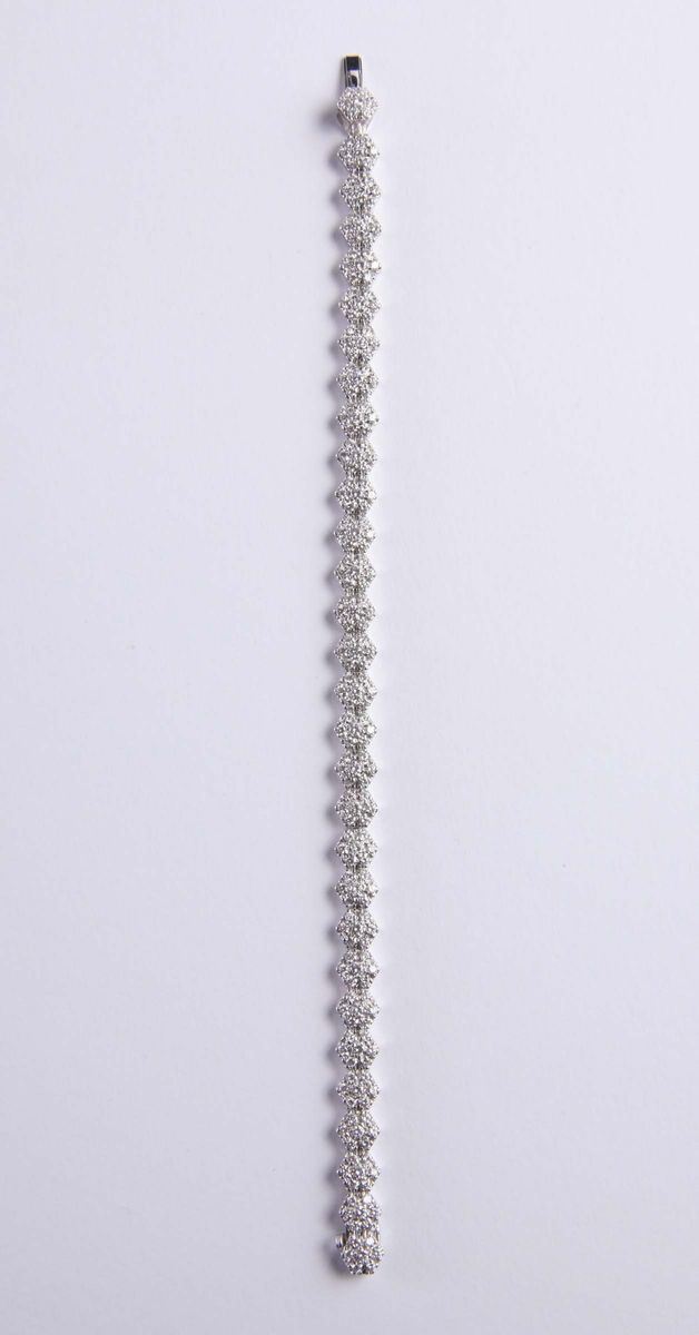 Bracciale con pavé di diamanti  - Asta Argenti e Gioielli Antichi e Contemporanei - Cambi Casa d'Aste