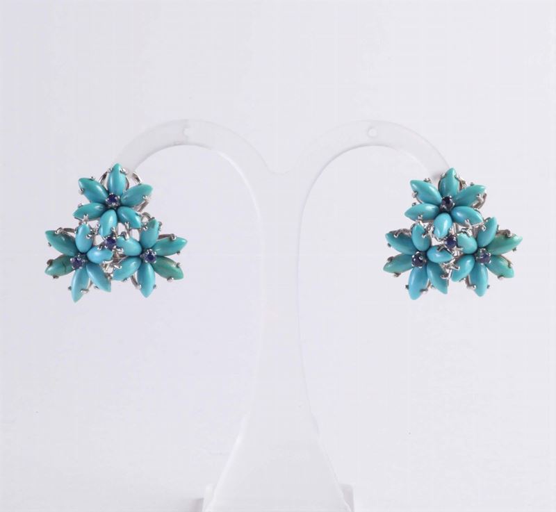 Orecchini con turchesi  - Asta Argenti e Gioielli Antichi e Contemporanei - Cambi Casa d'Aste