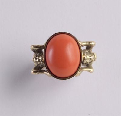 Anello con Corallo