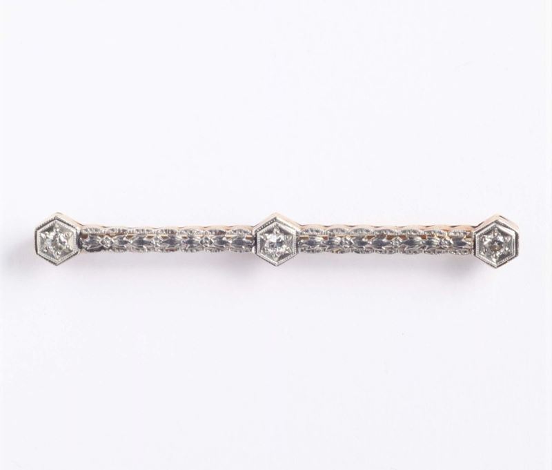 Spilla a barretta con diamanti  - Auction Silvers, Ancient and Contemporary Jewels - Cambi Casa d'Aste