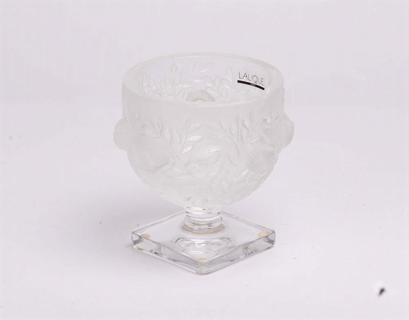 Lalique - Francia Coppa su base quadrata  - Asta Arti Decorative del XX secolo - I - Cambi Casa d'Aste