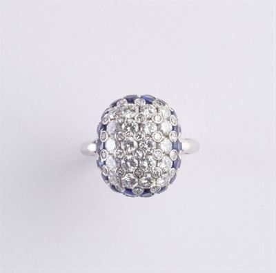 Anello a Cuscino con Pavé di Diamanti e Zaffiri