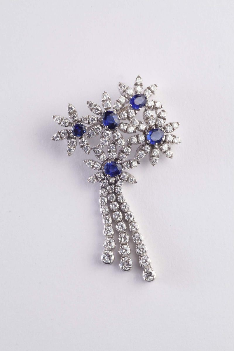 A sapphire and diamond brooch  - Auction Silver, Watches, Antique and Contemporary Jewelry - Cambi Casa d'Aste