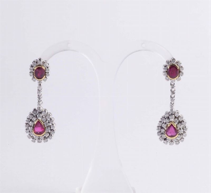 Orecchini pendenti con rubini e diamanti  - Auction Silvers, Ancient and Contemporary Jewels - Cambi Casa d'Aste