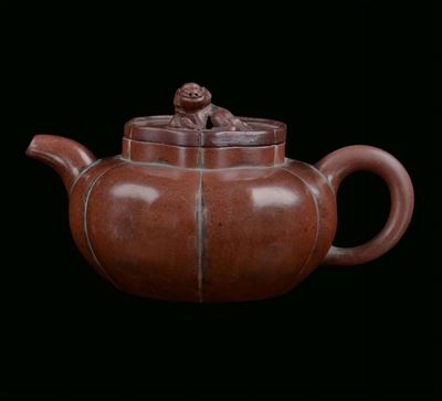 Teiera in Grès Yixinga Forma di Zucca, Cina, Dinastia Qing, XIX Secolo