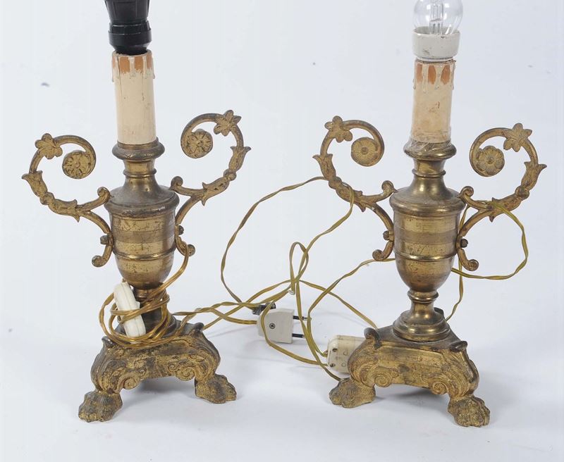 Coppia di lumi in bronzo dorato, Francia XIX secolo  - Auction Time Auction 6-2014 - Cambi Casa d'Aste