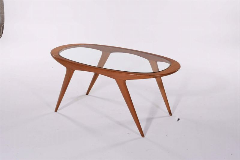 Tavolino in legno chiaro  - Asta Design - II - Cambi Casa d'Aste