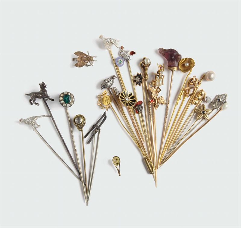 Piccola collezione di spille da cravatta  - Auction Silvers, Ancient and Contemporary Jewels - Cambi Casa d'Aste