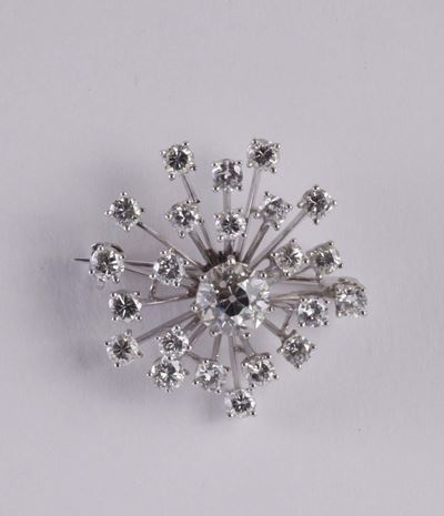 Spilla con Diamanti di Vecchio Taglio