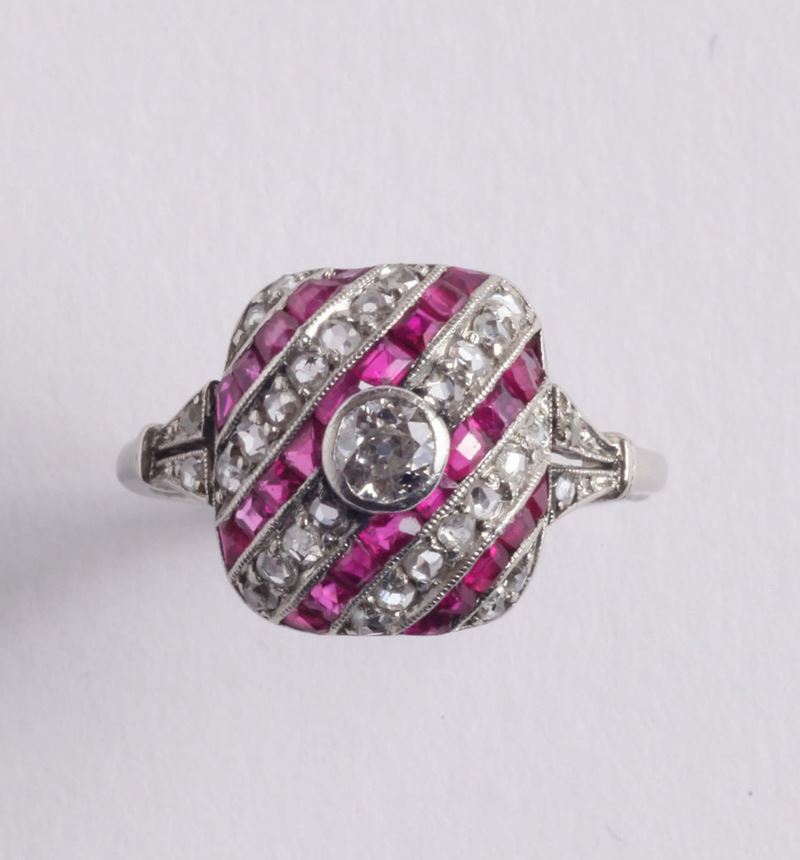 Anello rubini e diamanti. Anni '40-'50  - Auction Silvers, Ancient and Contemporary Jewels - Cambi Casa d'Aste