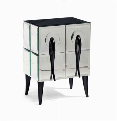 Mobile Rivestito in Specchi Molati