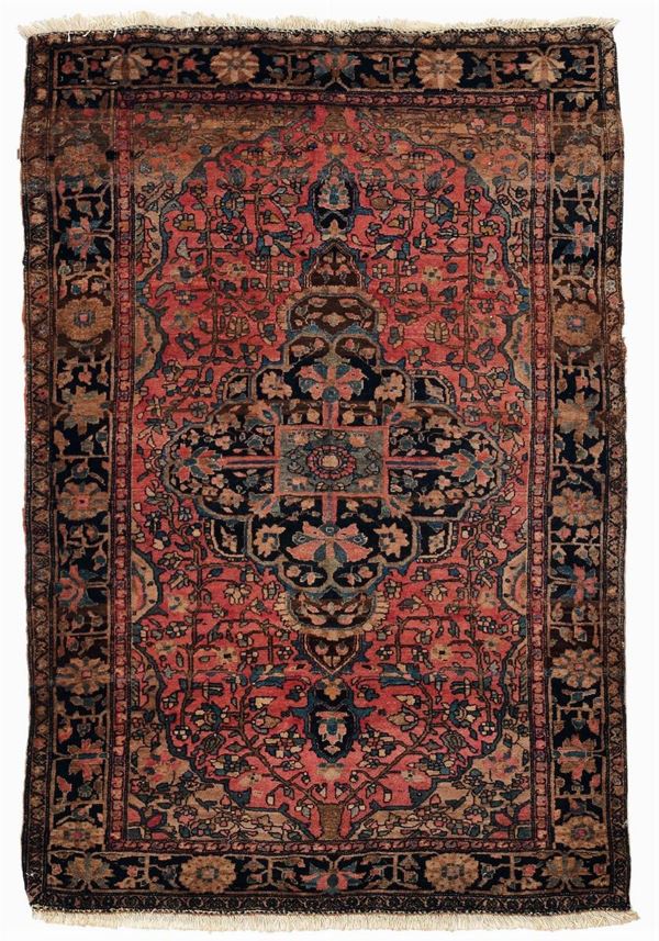 A Saruk carpet persia end 19th early 20th century. Overal very good condition.