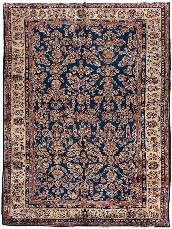 A Saruk carpet late 19th century. Overall good condition.
