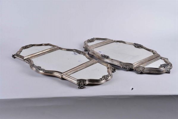 Due centrotavola a specchio con bordi in argento, argenteria italiana del ventennio fascista