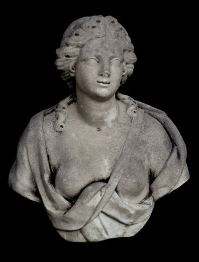 Cappia di Busti Femminili in Marmo Bianco, XVIII Secolo